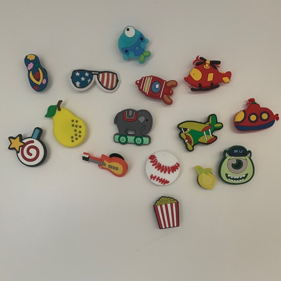 Crocs - Picture 2 of 5